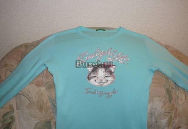 Трикотажная кофта с киской, Бенетон Москва