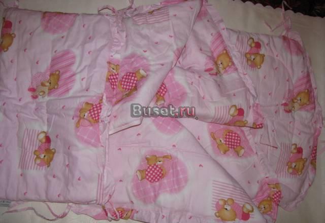 Бампер в детскую кроватку Москва