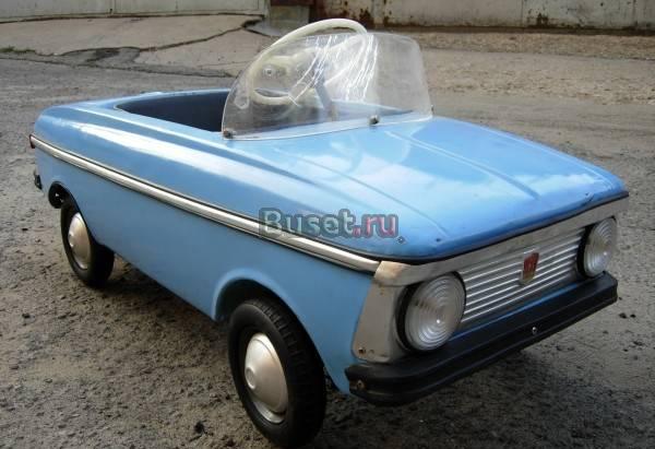 Куплю детские автомобили на педальном приводе Москва