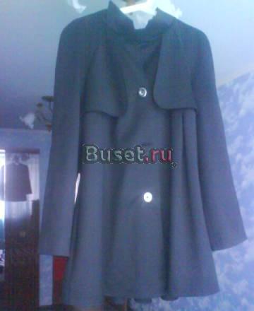 Плащ новый. размер 48- 50. производство россия Москва