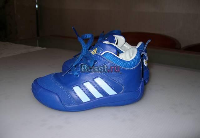 Кроссовки Adidas новые кожаные Санкт-Петербург