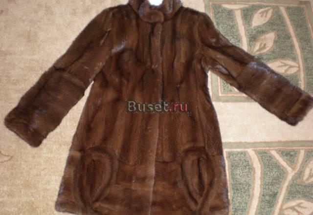 Аккуратненькая приталенная шубка Санкт-Петербург