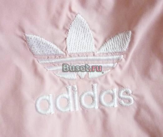 Розовые спортивные штаны adidas из плащевки Москва