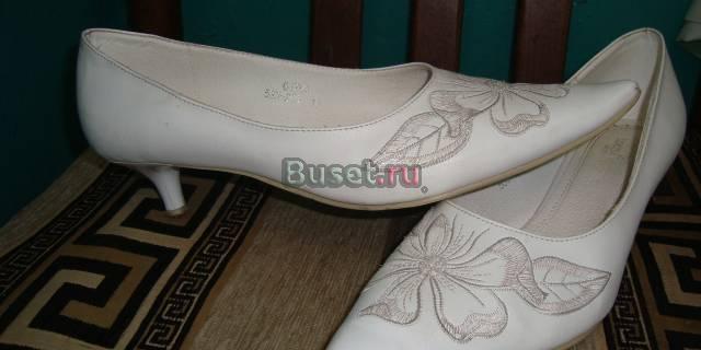 Белые свадебные туфли Санкт-Петербург