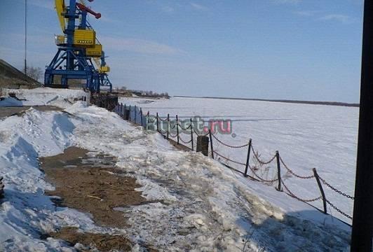 Логистика - причал на берегу Амура, Хабаровск Хабаровск