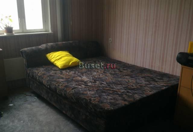 Двуспальная кровать с большим ящиком под ней Москва