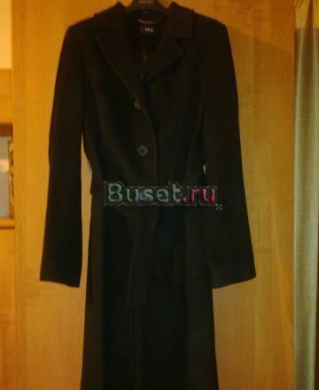 Пальто осеннее, полушерсть,чёрное,классика Москва