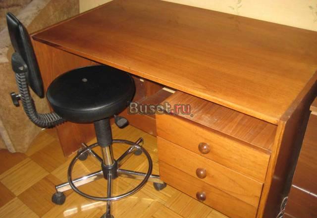 Письменный стол и кресло Москва