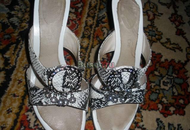 Босоножки кожаные новые,р.38 Москва