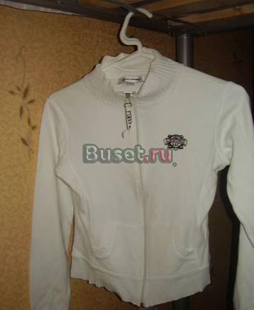 Кофточки на  девочку  145-152см  по 80р Москва