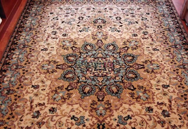 Шерстяной ковер Москва