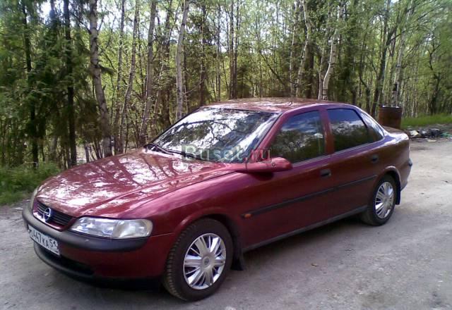 Opel Vectra, 1998 Оленегорск