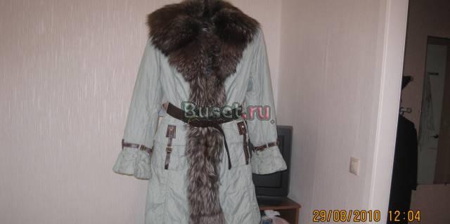 Женская куртка на синтепоне с мехом енота Москва