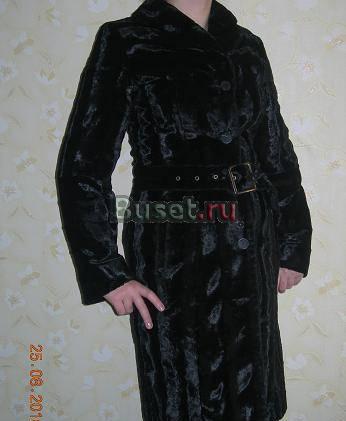Пальто черное плюшевое на осень р.44 Санкт-Петербург