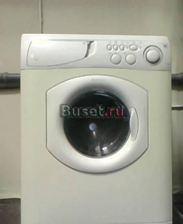 Узкая машина Ariston ALS 109 х Москва