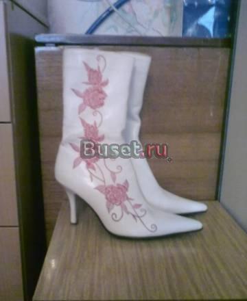 Сапожки белые Санкт-Петербург