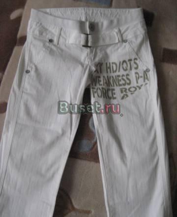 Стильные белые брючки р42 Москва
