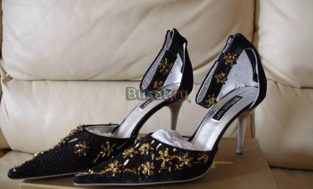 Красивые вечерние атласные туфли р. 37-38 шпилька Москва