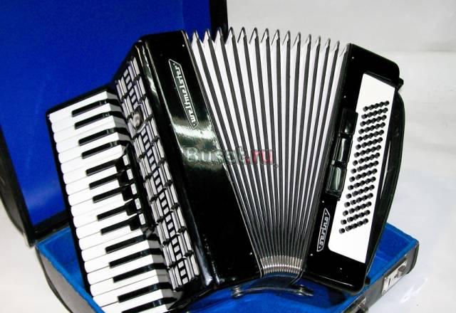 Аккордеон "вельтмейстер" 3/4 в отл.сост Москва