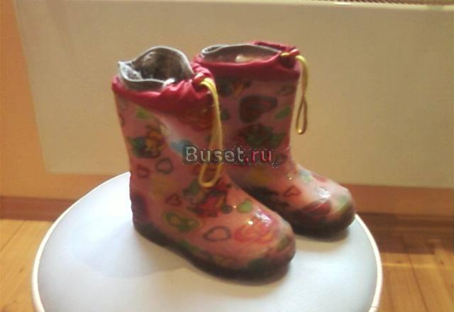 Сапожки резиновые продам Москва
