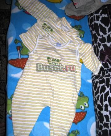 Новый махровый бодик Petit Bateau и костюмчик Москва