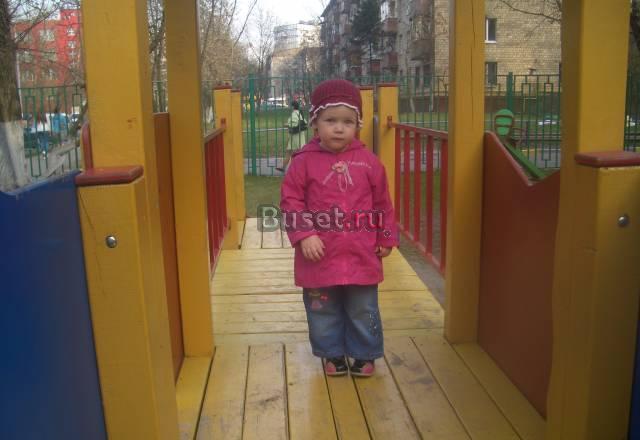 Плащ-ветровка Cocodrillo, джинсы на девочку Москва