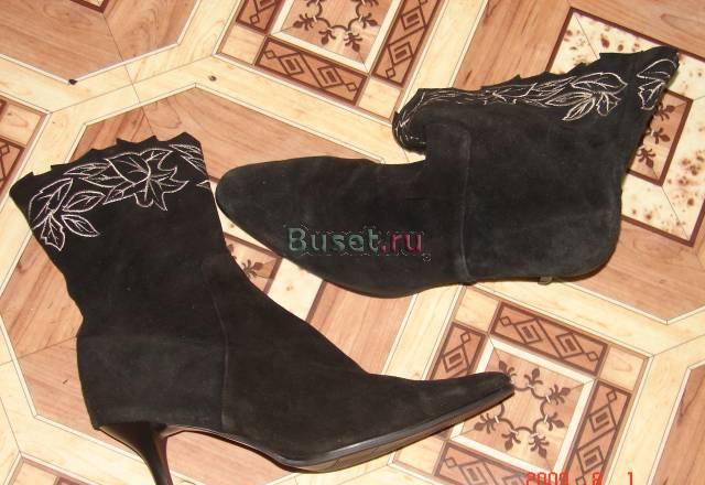 Демисезонные сапожки  р 40 Москва