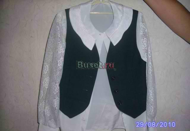 Пиджак,жилет и белая блуза Санкт-Петербург