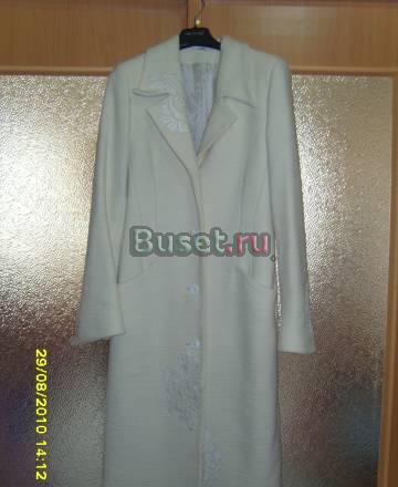 Стильное  пальтишко Москва