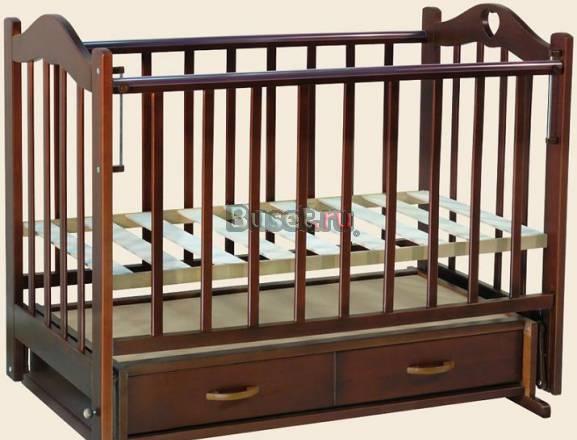 Новая элитная кроватка-маятник,с матрацем Москва