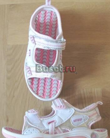 Босоножки для девочки нов. р-р 35  Котофей Москва
