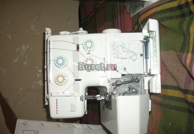 Продается оверлок Janome MyLock 204D Москва