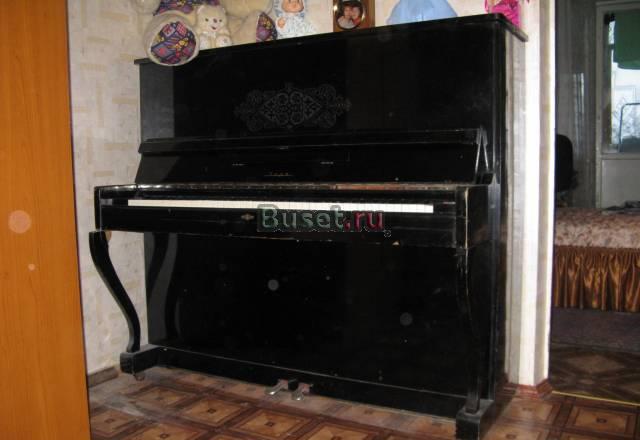 Пианино Заря Москва