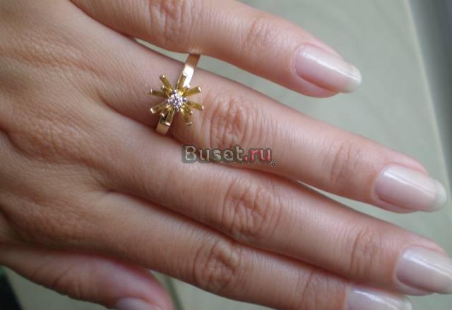 Кольцо из золота 585п с бриллиантом  (valtera) Москва