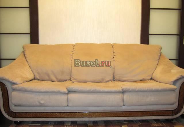 Мягкая мебель (диван и 2 кресла) Москва