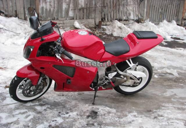 Продам мотоцикл honda vtr sp-1 2001 г.в Москва