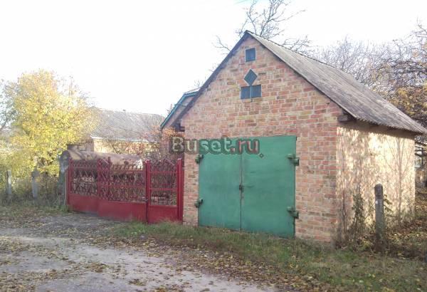 Дом с земельным участком Киевская обл. Г. Кагарлык  Москва