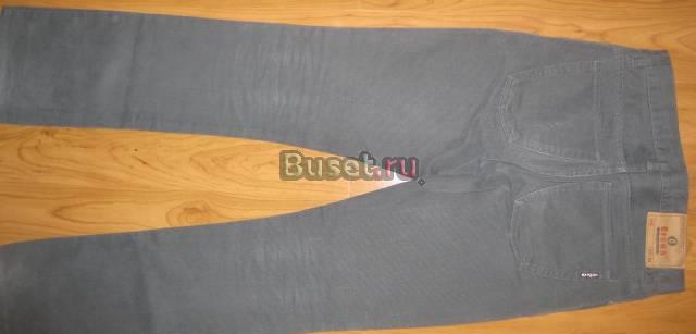 Серые узкие джинсы фирмы Crown Санкт-Петербург