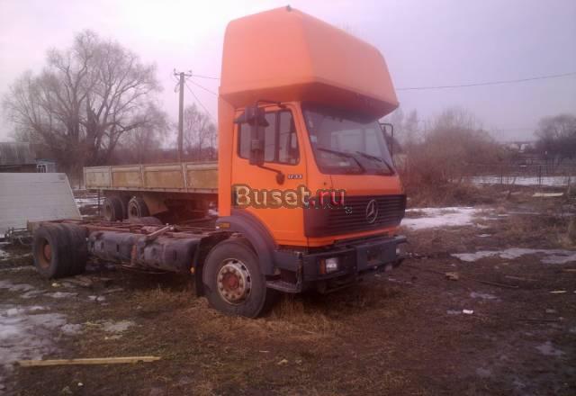 Седельный тягач Мерседес 4x2 1733 Москва