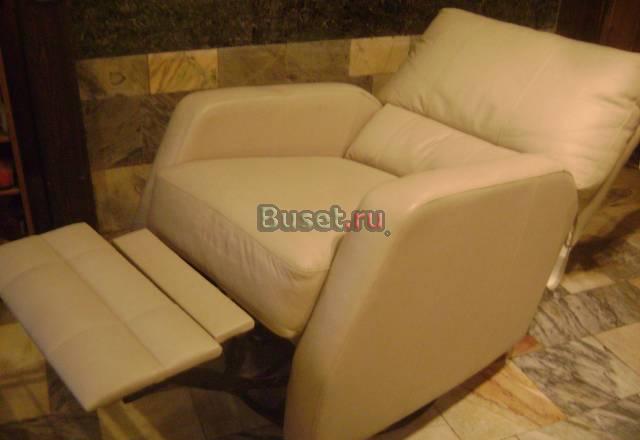 Новое полностью кожаное кресло из финляндии Санкт-Петербург