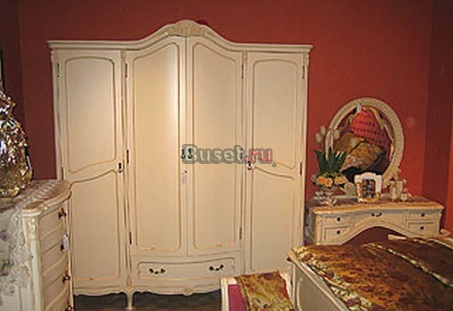 Шкаф "Изабель" из массива гевеи Москва