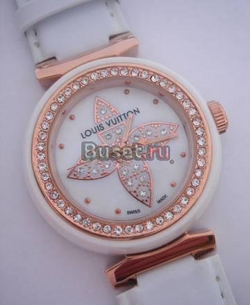 Женские часы Louis Vuitton Москва