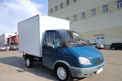 Водитель со своим автомобилем Газель Санкт-Петербург