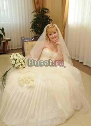 Продаю фирменное свадебное платье  ручной работы Краснодар