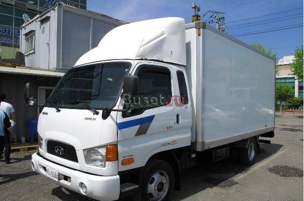 Грузовик с  будкой  Hyundai Mighty  2.5 тонн цена Владивосток
