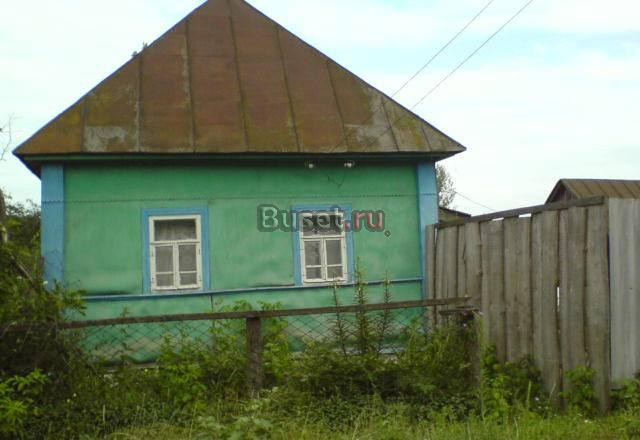 Дом на краю леса и реки Курск