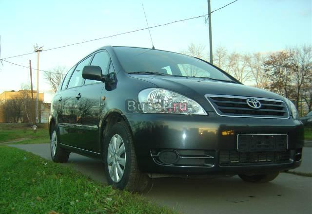 Toyota Avensis, 2003 Москва