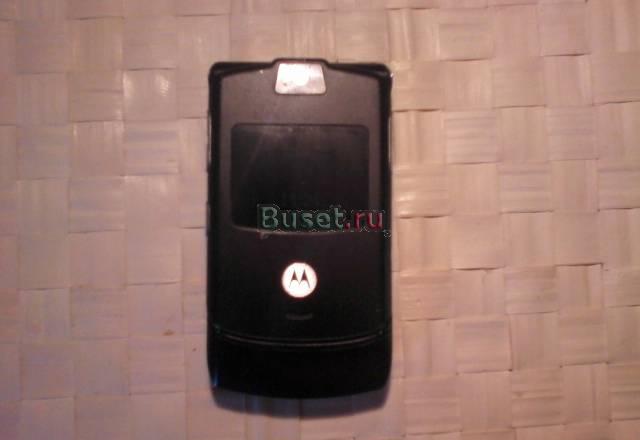Чёрный Motorola резвер V3 Краснодар