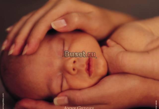 Приму в дар вещи для ребенка,мебель и одежду Москва