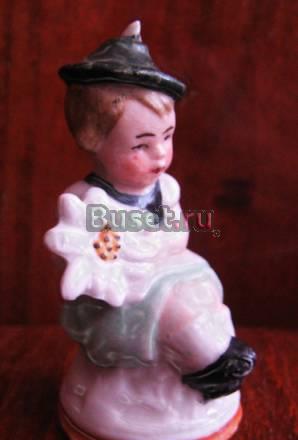 Статуэтка "Девочка с цветком". Германия. Москва